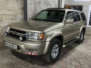 4RUNNER BN 9095 RB (location au nord du Bénin)
