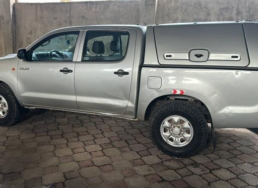 PICK-UP BY 7449 RB HILLUX (location au sud du Bénin)