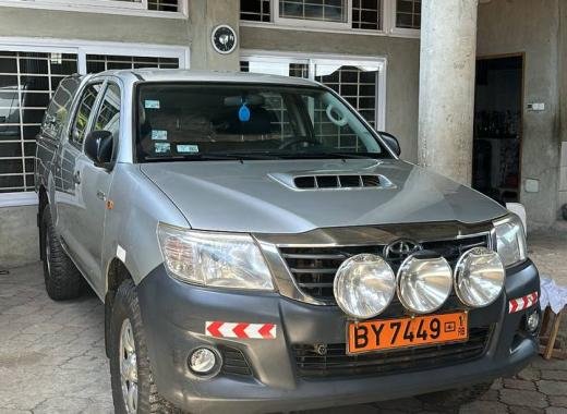 PICK-UP BY 7449 RB HILLUX (location au sud du Bénin)