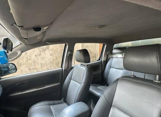 PICK-UP BY 7449 RB HILLUX (location au sud du Bénin)