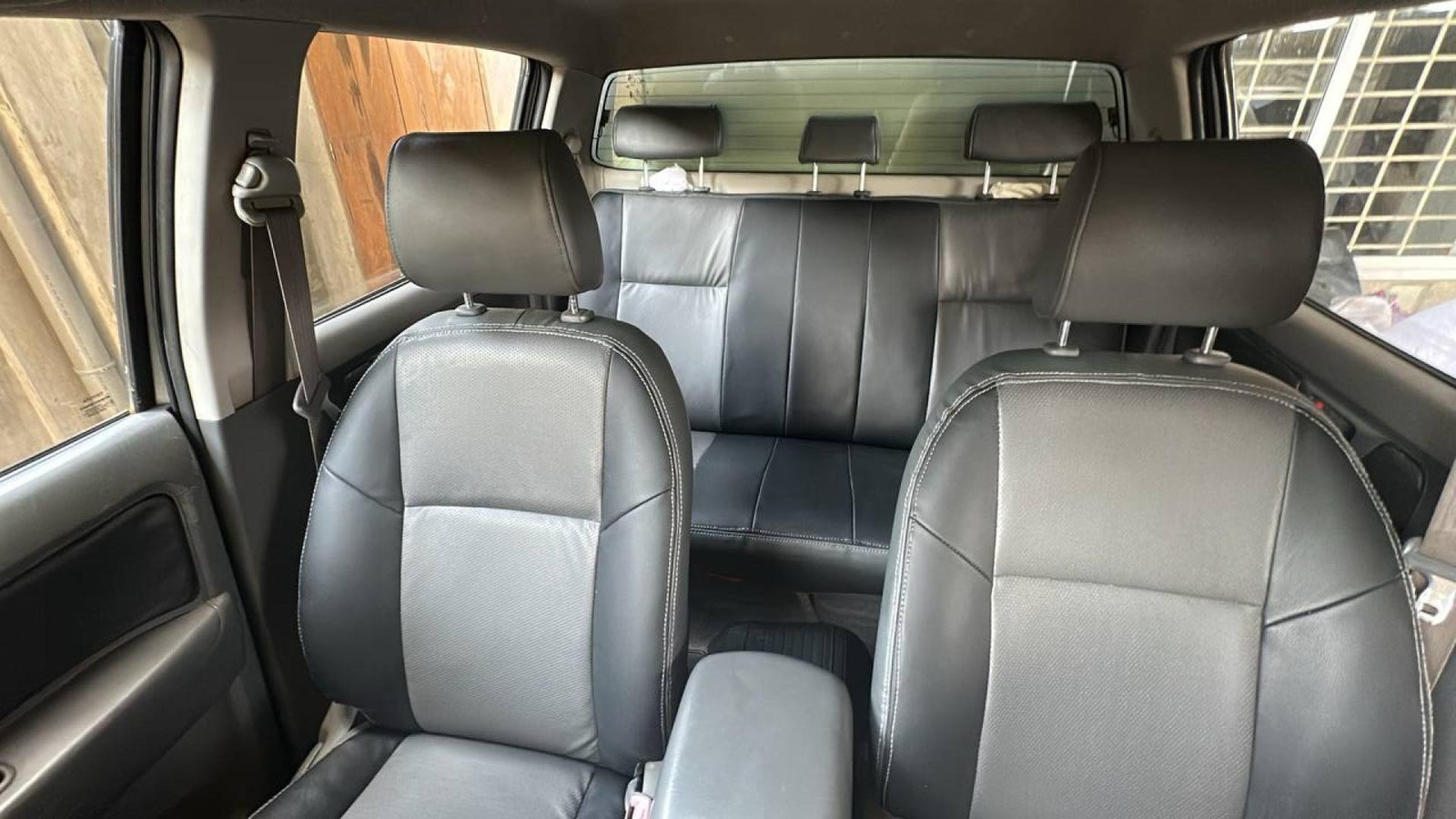 PICK-UP BY 7449 RB HILLUX (location au sud du Bénin)