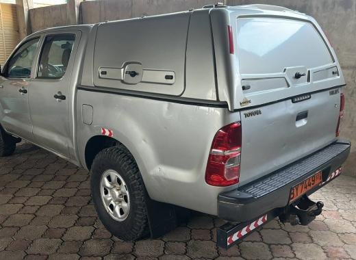 PICK-UP BY 7449 RB HILLUX (location au sud du Bénin)